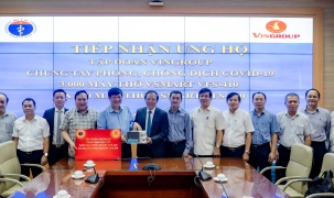 Vingroup tặng 1.700 máy thở xâm nhập và 56.000 mẫu xét nghiệm Covid-19
