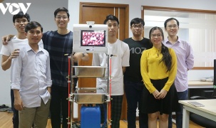 TP.HCM sáng chế “Robot vận chuyển tự động” trong mùa Covid-19