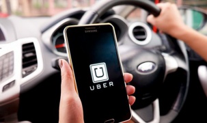Uber dừng hoạt động gọi xe tại California
