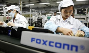 Các nhà lắp ráp iPhone muốn rút khỏi Trung Quốc