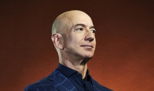 Người đầu tiên trong lịch sử có tài sản vượt 200 tỷ USD ông chủ Amazon 