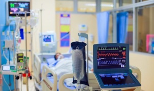 Mỹ tăng cường ứng phó với dịch COVID-19 bằng phòng ICU điện tử