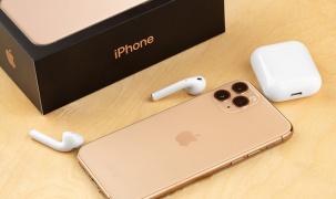 Apple tặng AirPods miễn phí cho khách hàng mua iPhone 11