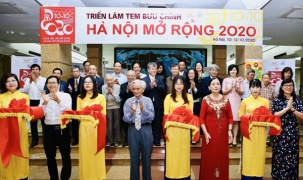 Nhiều bộ tem quý, hiếm tại triển lãm Tem bưu chính Hà Nội mở rộng 2020