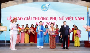 Chủ tịch Tập đoàn BRG là nữ doanh nhân duy nhất được vinh danh Giải thưởng Phụ nữ Việt Nam 2020
