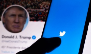 Twitter gắn nhãn và hạn chế bài đăng của ông Trump về việc bỏ phiếu ở Pennsylvania