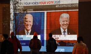 Hàng nghìn người bị lừa xem kết quả bầu cử Tổng thống Mỹ giả mạo trên YouTube
