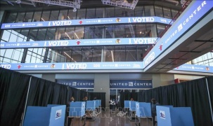 Bầu cử Mỹ 2020: Twitter và Facebook đình chỉ nhiều tài khoản đăng tin sai lệch