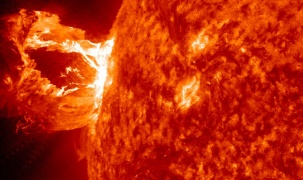 Cận cảnh những vụ nổ trên bề mặt của Mặt Trời