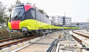 Đoàn tàu đường sắt Nhổn - ga Hà Nội chính thức lăn bánh giai đoạn thử liên động