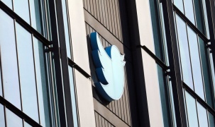 Twitter mua lại Revue, nền tảng tin tức có thể kiếm tiền từ người theo dõi