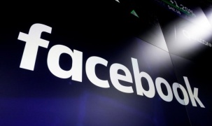 Facebook ký hợp đồng với 3 hãng truyền thông Australia