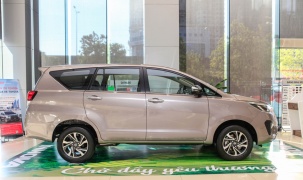 Toyota Innova mới nhất 2021: Thay đổi để phục vụ người dùng