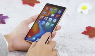 Bkav xuất lô Bphone đầu tiên sang châu Âu, người dùng là các 