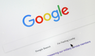 Năm 2020 Google xoá hơn 3,1 tỷ quảng cáo sai phạm về thuốc và dịch vụ y tế
