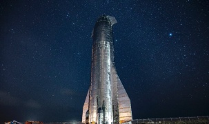 NASA chọn SpaceX để đưa con người trở lại Mặt trăng