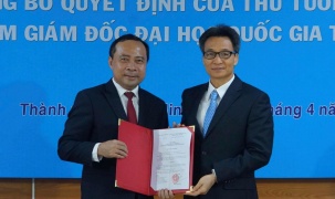 Trao quyết định bổ nhiệm ông Vũ Hải Quân làm giám đốc ĐH Quốc gia TP.HCM