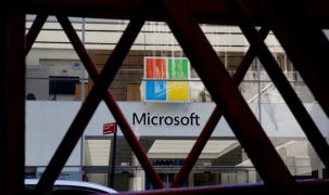 Mỹ, Anh cáo buộc tình báo Nga khai thác lỗ hổng của Microsoft Exchange, Moscow lên tiếng