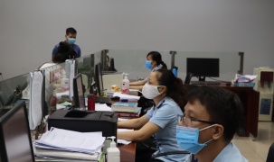 Hải quan Lào Cai khuyến khích làm việc trực tuyến để phòng dịch
