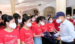 Gần 50 chuyên gia, sinh viên Đại học Y Hà Nội hỗ trợ Bắc Ninh chống dịch COVID-19 