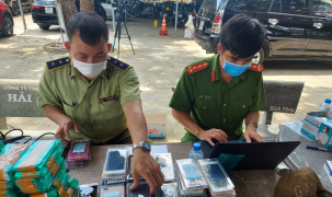 Bình Phước bắt giữ trên 7.500 điện thoại di động có dấu hiệu nhập lậu