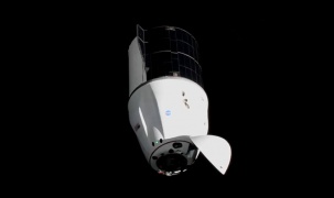 Tàu SpaceX ghép nối với trạm ISS ở độ cao hơn 400 km