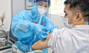 Hà Nội dự kiến tiêm 200.000 liều vaccine Covid-19 một ngày