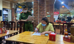 Nóng: Hà Nội chỉ đạo đóng cửa quán cắt tóc, gội đầu, hàng ăn chỉ bán mang về từ 0h ngày 13/7