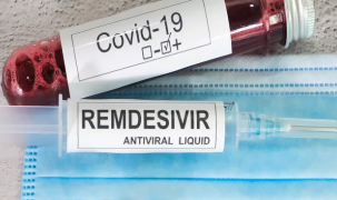 Vingroup tặng Bộ Y tế 500.000 lọ thuốc điều trị COVID-19