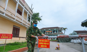 Chủ tịch xã ở Nghệ bị tạm đình chỉ công tác vì “bỏ trống” khu cách ly