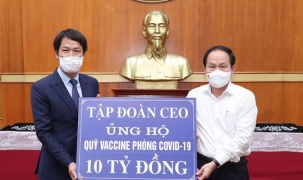 Tập đoàn CEO trao 10 tỷ đồng cho Quỹ vắc-xin phòng chống dịch Covid-19