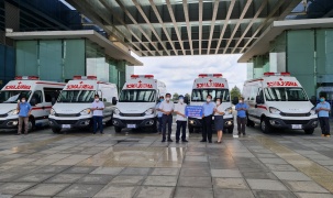Tặng 5 xe cứu thương trị giá 6 tỷ đồng cho tỉnh Bình Dương