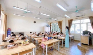 Quảng Ninh xem xét hỗ trợ 100% học phí mầm non, phổ thông năm học 2021-2022