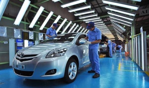 Doanh số bán xe ô tô tại Việt Nam liên tiếp sụt giảm về doanh số