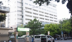 Cách ly y tế tầng 8 tòa nhà D Bệnh viện Việt Đức 