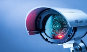 FCC đề xuất cấm các thành phần giám sát video và camera của Trung Quốc