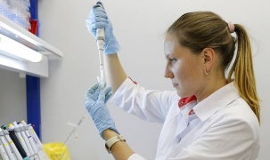 Nga sẽ thử nghiệm vaccine ngừa Covid-19 Sputnik V dạng xịt mũi