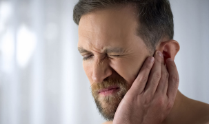 Virus SARS-CoV-2 xâm nhập tai trong khiến người mắc gặp các vấn đề về nghe và giữ thăng bằng