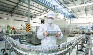 Vinamilk xuất khẩu sữa tươi Organic đi Trung Quốc, ra mắt ấn tượng tốt tại Triển lãm quốc tế Thượng Hải 2021