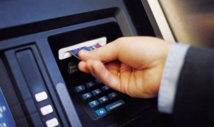 Khách hàng cần lưu ý gì sau khi thẻ từ ATM bị 
