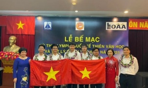 Hà Nội: Hai học sinh đoạt HCV Olympic Quốc tế Thiên văn và Vật lý Thiên văn