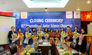 Việt Nam giành 4 huy chương vàng tại Olympic Khoa học trẻ quốc tế