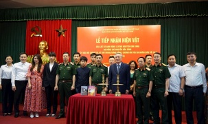 Bảo tàng Lịch sử Quân sự Việt Nam tổ chức lễ tiếp nhận hiện vật đặc biệt