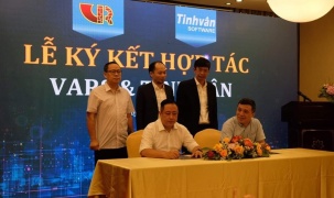 Tinhvan Software ký Biên bản ghi nhớ với Hội Môi giới Bất động sản Việt Nam (VARs)