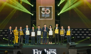 Vinamilk và 10 năm khẳng định vị trí trong danh sách 50 công ty niêm yết tốt nhất Việt Nam của Forbes