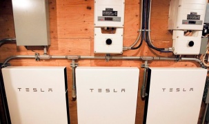 Tesla xây dựng nhà máy điện ảo ở Nhật Bản