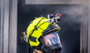 Scotland phát triển mũ bảo hiểm thông minh cho lính cứu hỏa