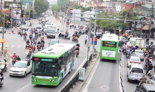 Khách đi BRT sắp được dùng xe điện miễn phí để chuyển tiếp