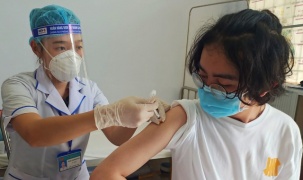 Bảo đảm nguồn cung ứng vaccine cho tiêm chủng đến năm 2030