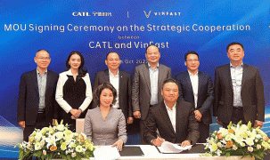 CATL và VinFast hợp tác chiến lược toàn cầu phát triển xe điện